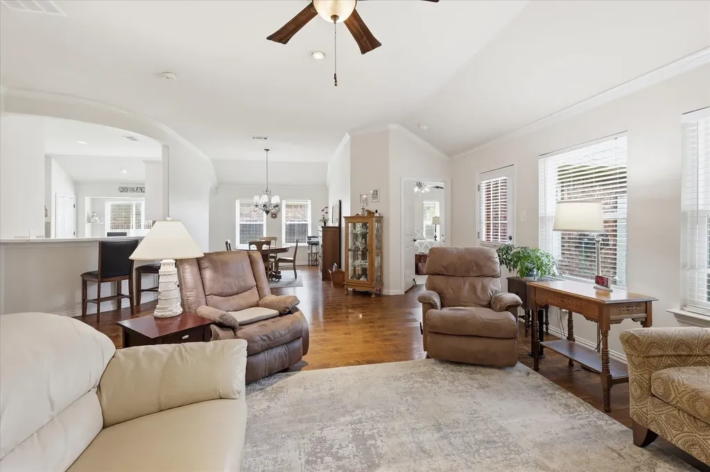 8720 Lariat Circle Fort Worth TX 76244