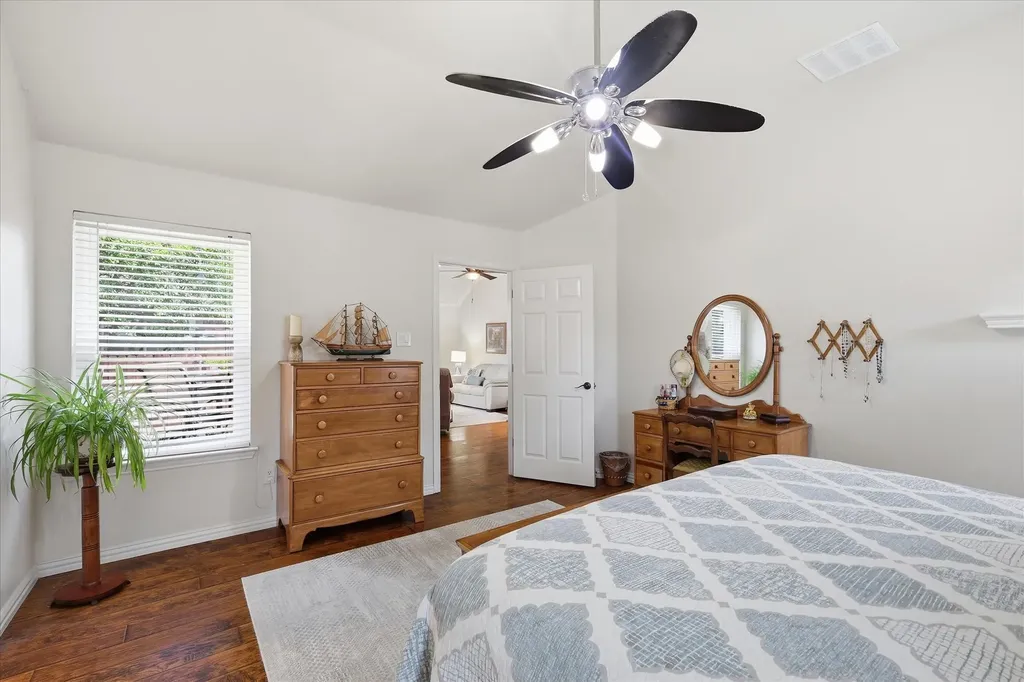 8720 Lariat Circle Fort Worth TX 76244