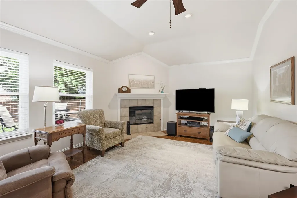 8720 Lariat Circle Fort Worth TX 76244