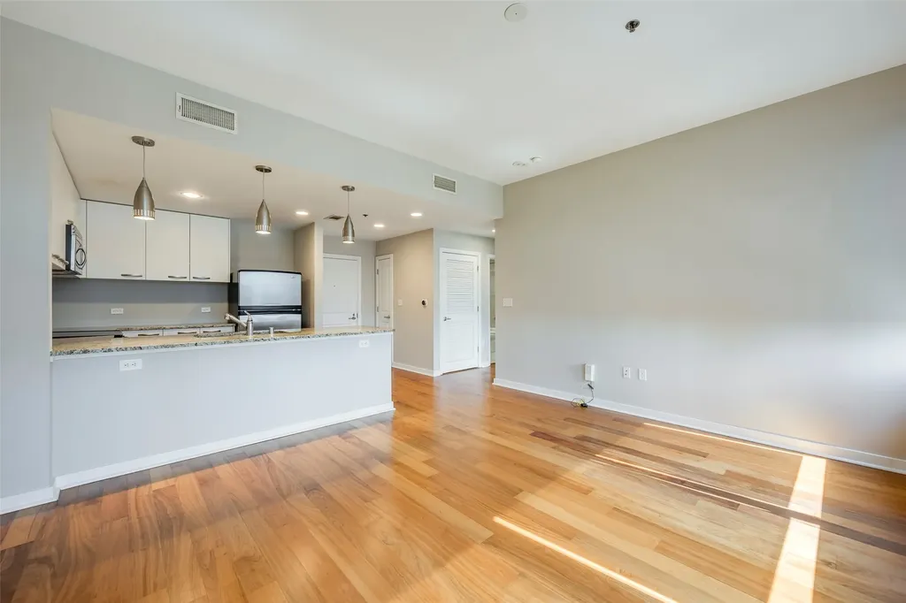 1200 Main Street Dallas TX 75202