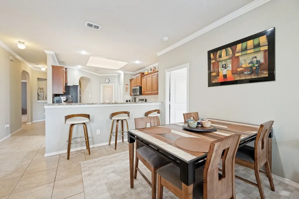 5103 Walsh Drive Arlington TX 76001