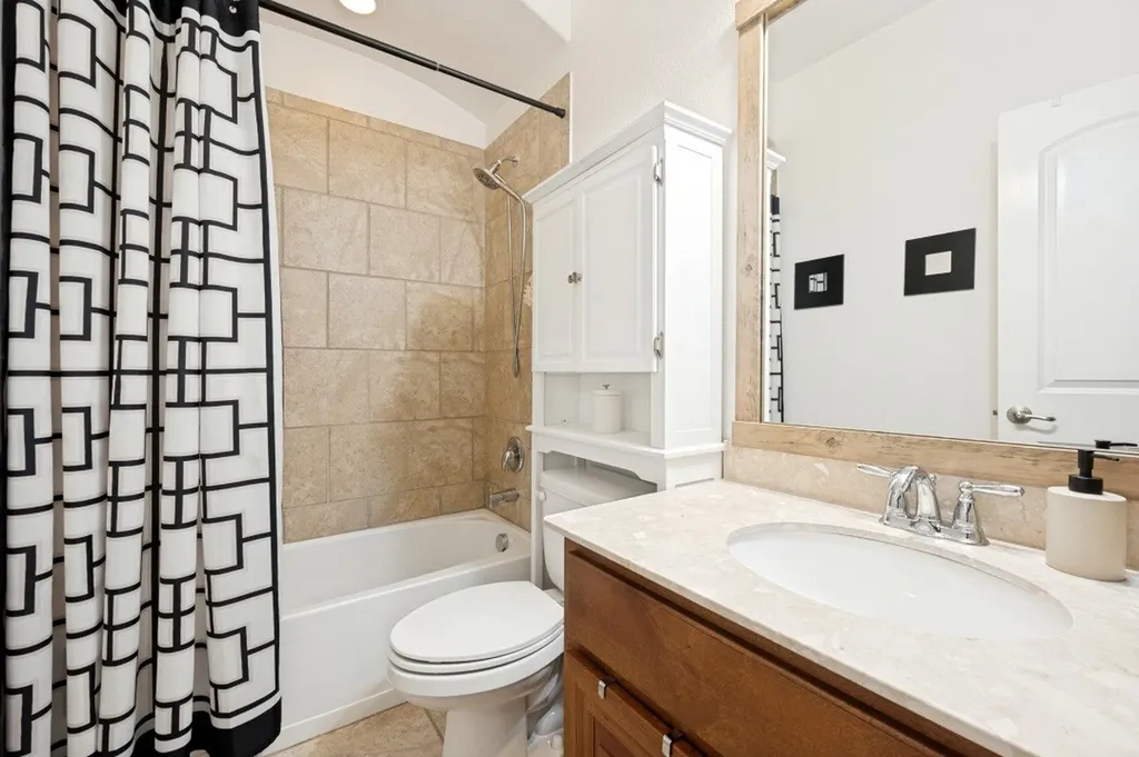 5103 Walsh Drive Arlington TX 76001