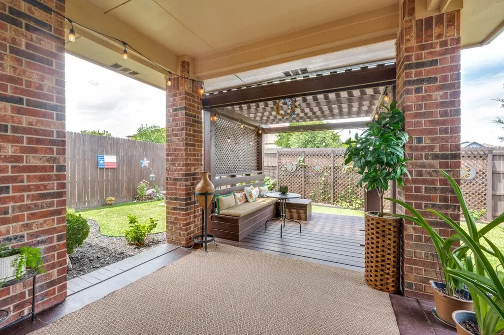 5103 Walsh Drive Arlington TX 76001