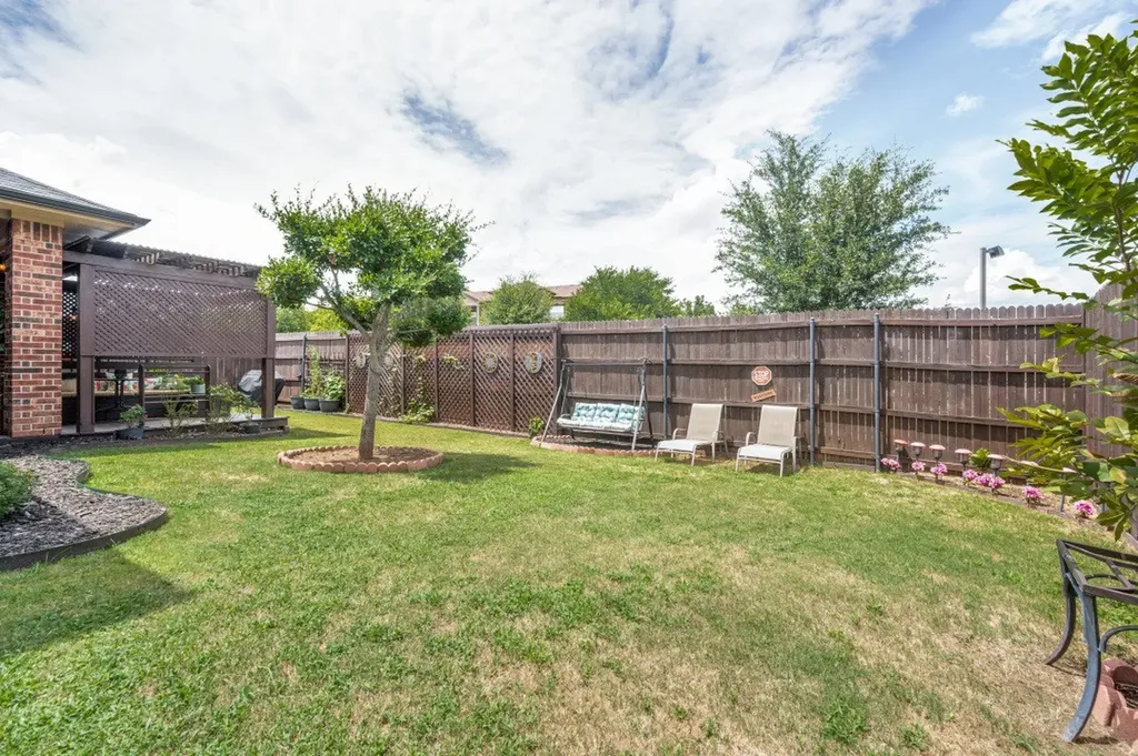 5103 Walsh Drive Arlington TX 76001