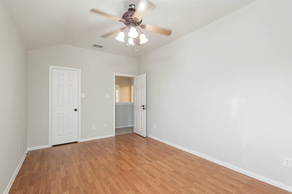 1509 Heron Drive Aubrey TX 76227