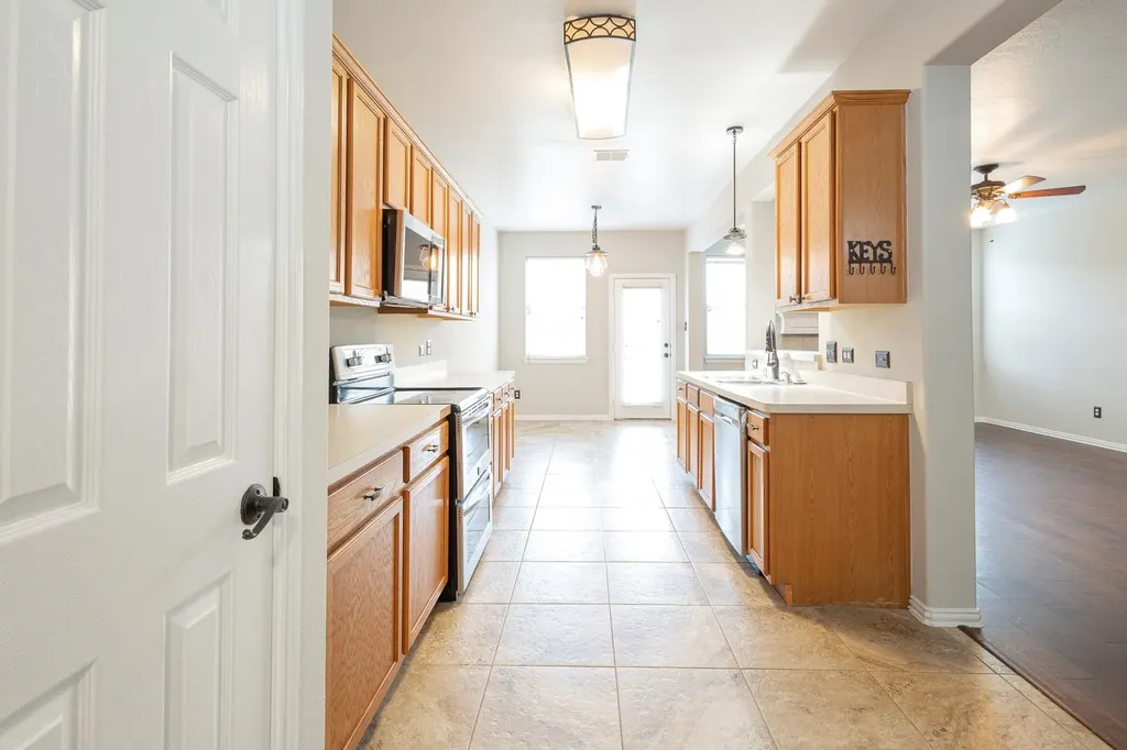 1509 Heron Drive Aubrey TX 76227