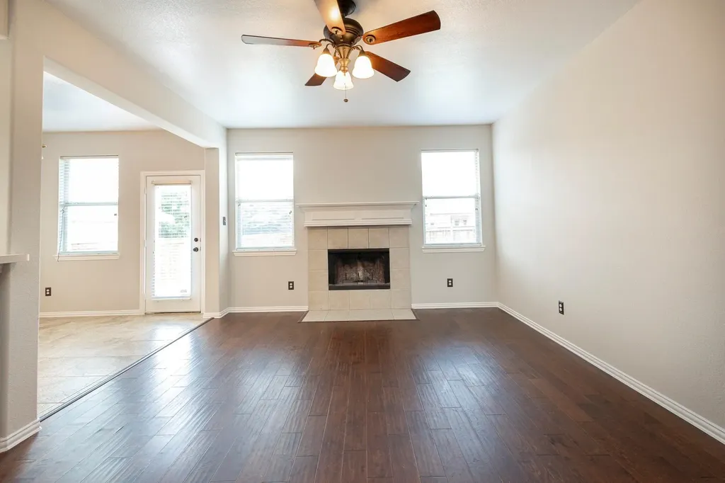 1509 Heron Drive Aubrey TX 76227