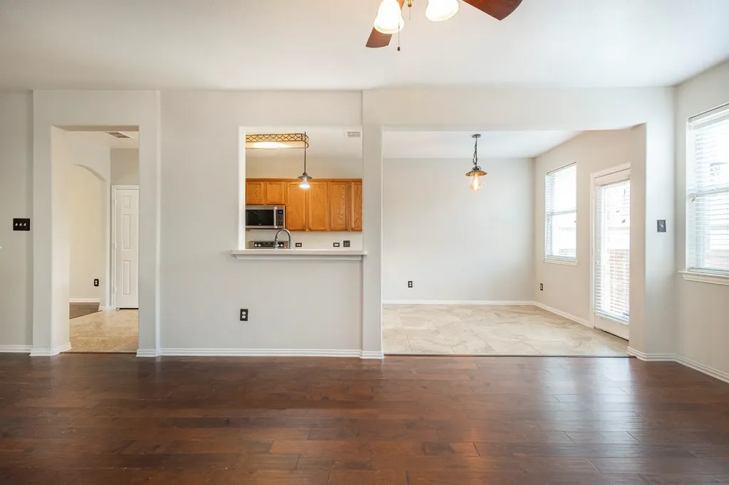 1509 Heron Drive Aubrey TX 76227