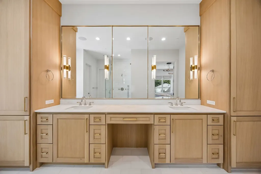 4529 Bordeaux Avenue Highland Park TX 75205