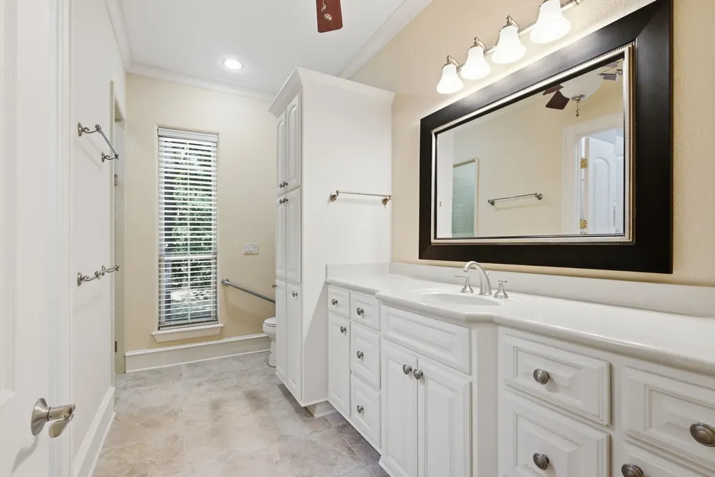 2030 Equestrian Lane Tyler TX 75703