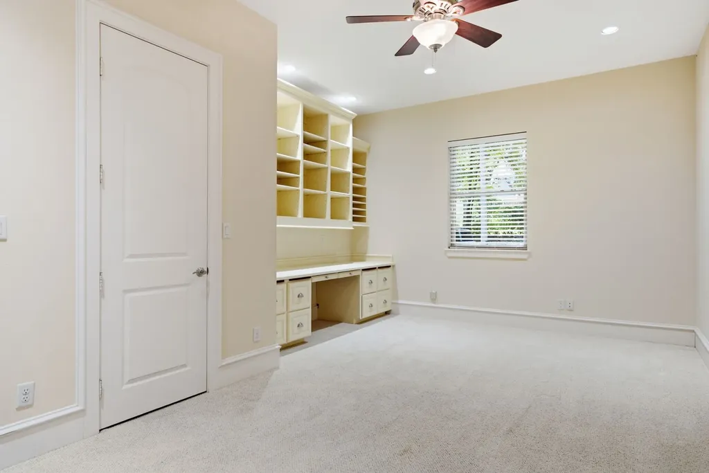 2030 Equestrian Lane Tyler TX 75703