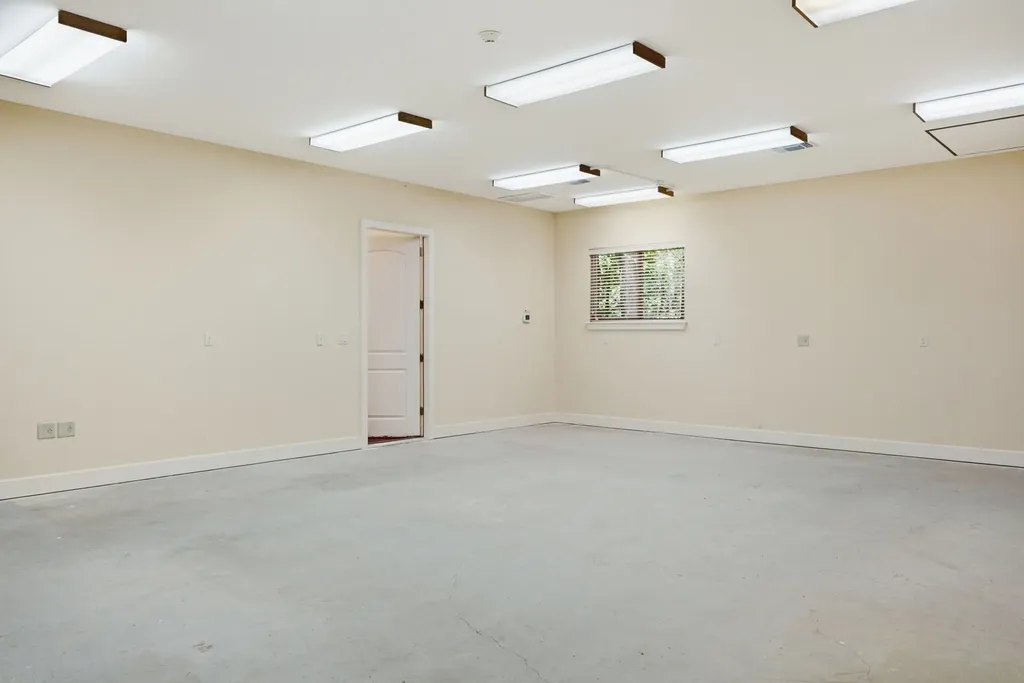 2030 Equestrian Lane Tyler TX 75703