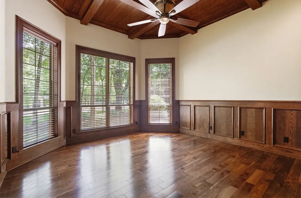 2030 Equestrian Lane Tyler TX 75703