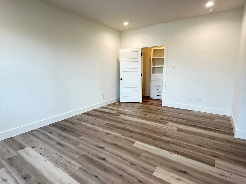 3908 Rochelle Drive Dallas TX 75220
