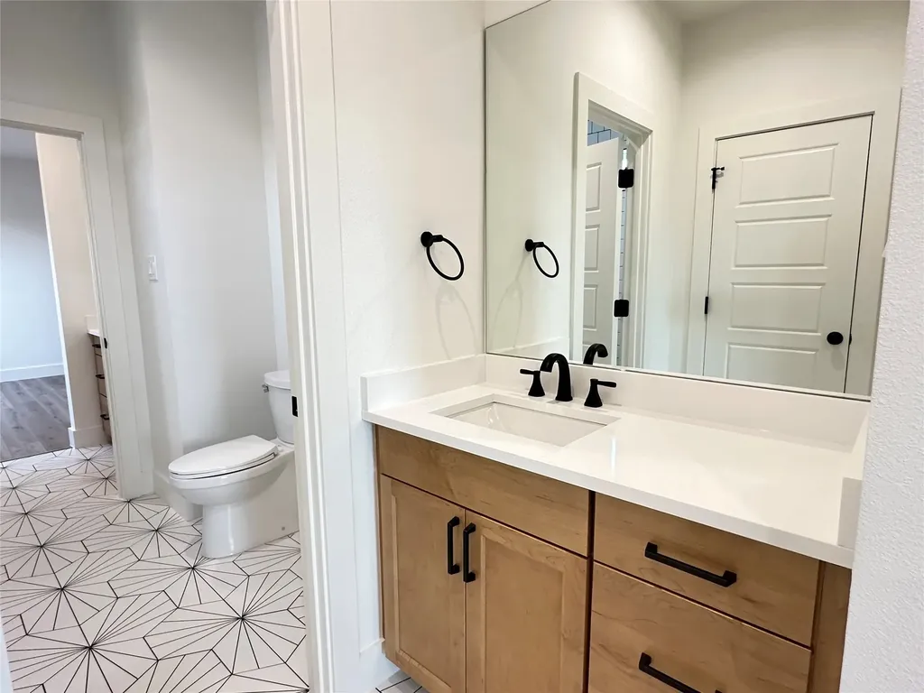 3908 Rochelle Drive Dallas TX 75220