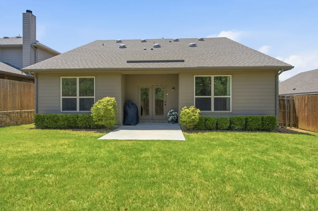 5005 Marina Drive Denton TX 76208