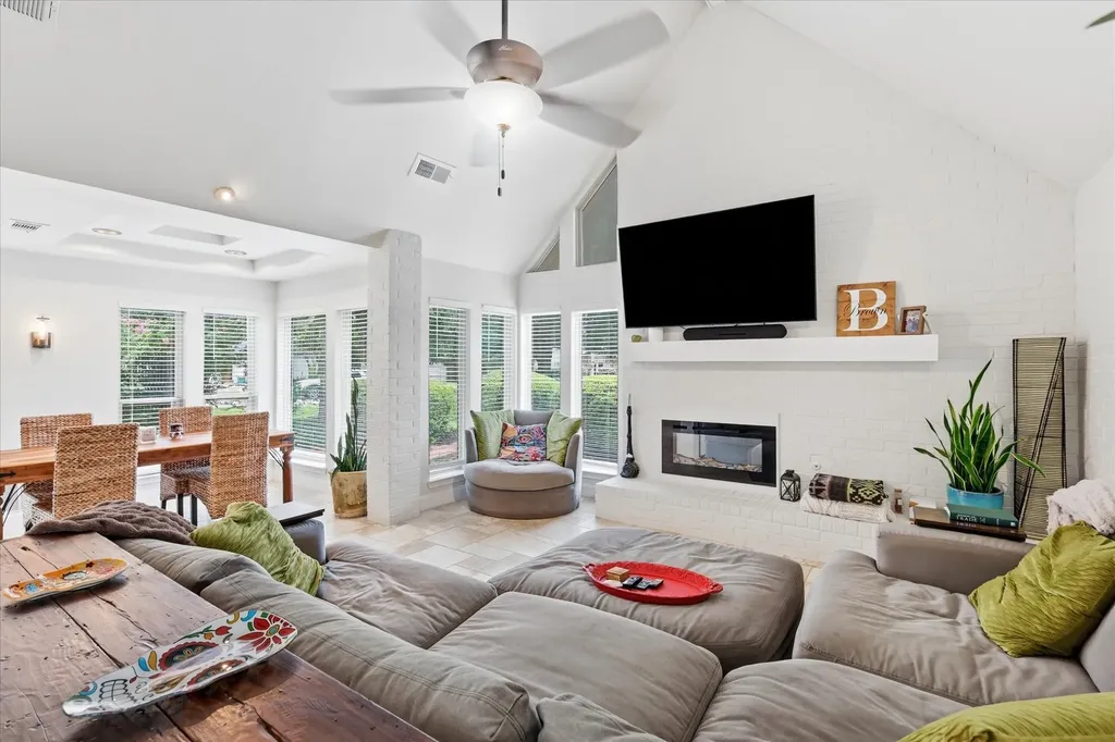 2305 Torrey Place Plano TX 75023