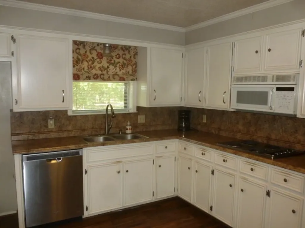 4315 Waples Road Granbury TX 76049