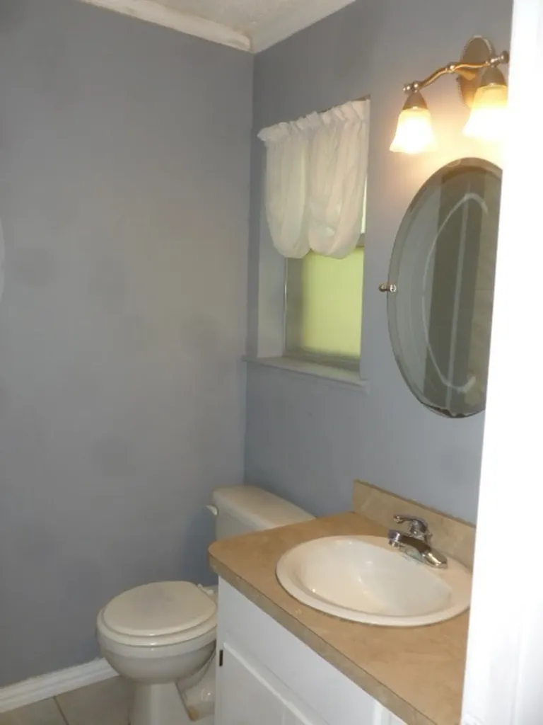 4315 Waples Road Granbury TX 76049