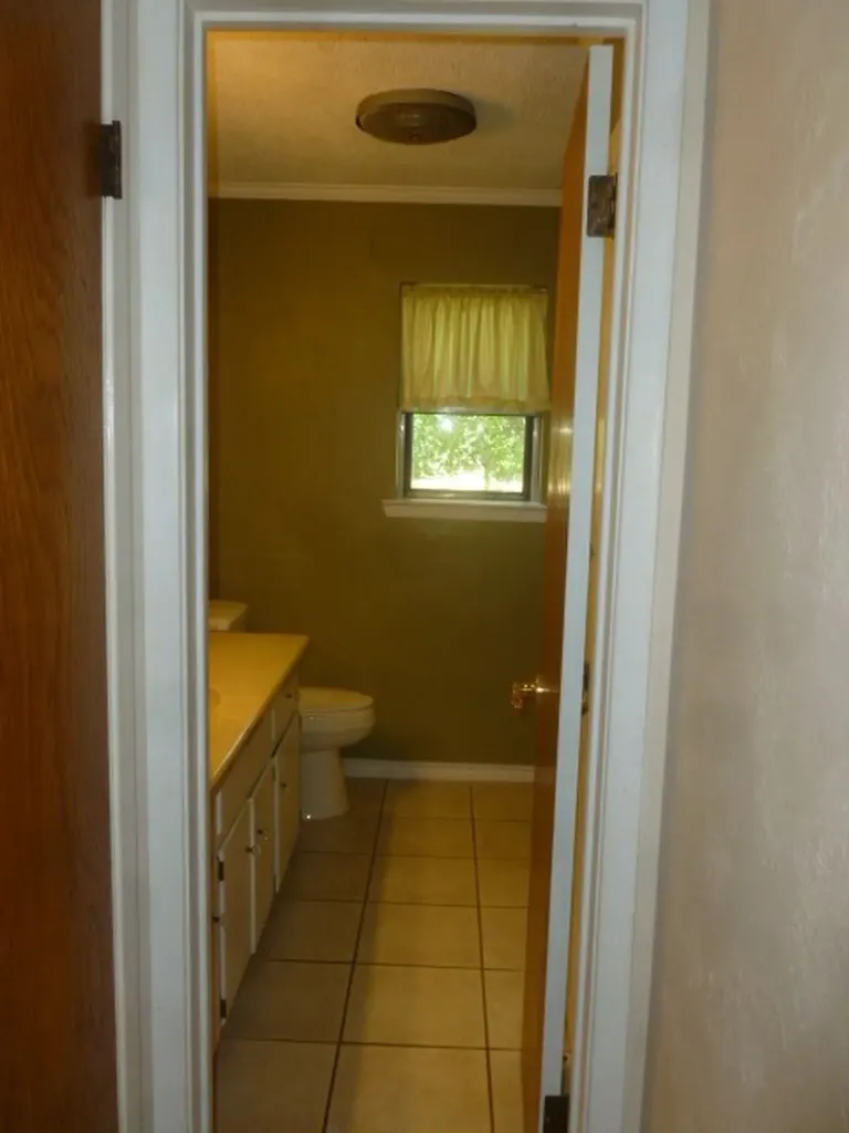 4315 Waples Road Granbury TX 76049