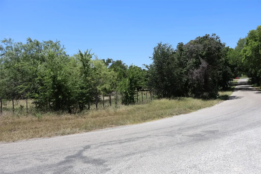 4315 Waples Road Granbury TX 76049