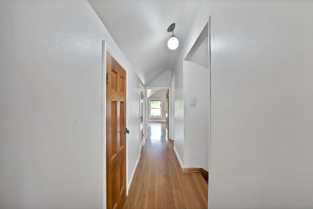 1710 Hilltop Lane Pantego TX 76013