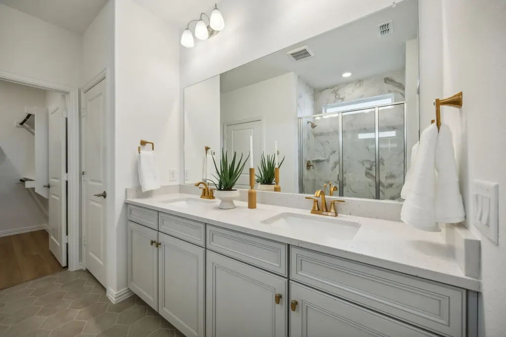 305 Snowbird Way Mckinney TX 75071