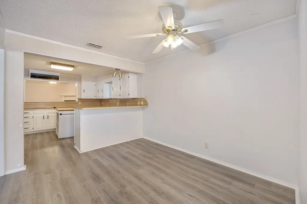 504 Woodland Hills Drive Tyler TX 75701