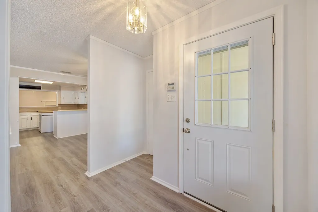 504 Woodland Hills Drive Tyler TX 75701