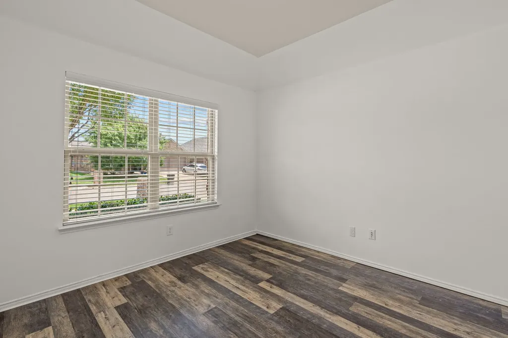 4716 Meadow Green Trail Fort Worth TX 76244
