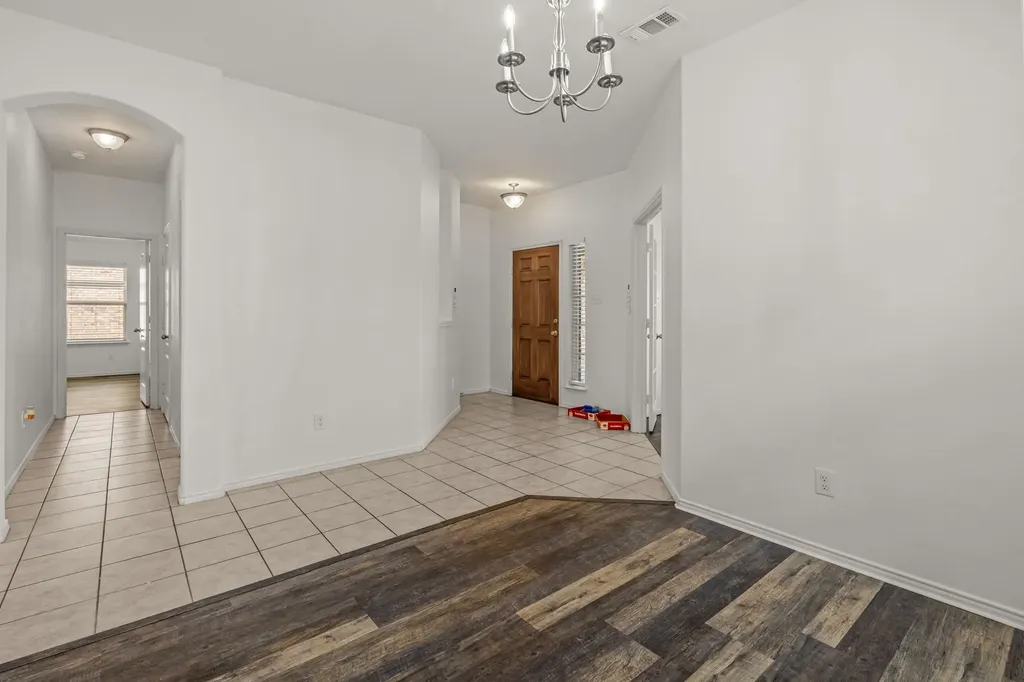 4716 Meadow Green Trail Fort Worth TX 76244