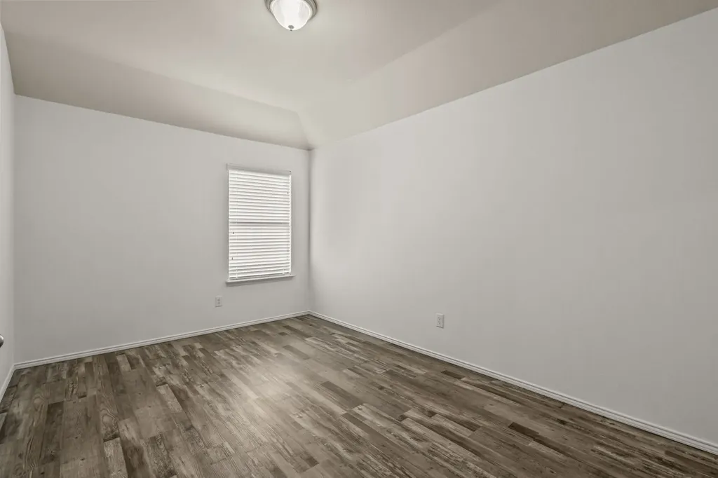 4716 Meadow Green Trail Fort Worth TX 76244