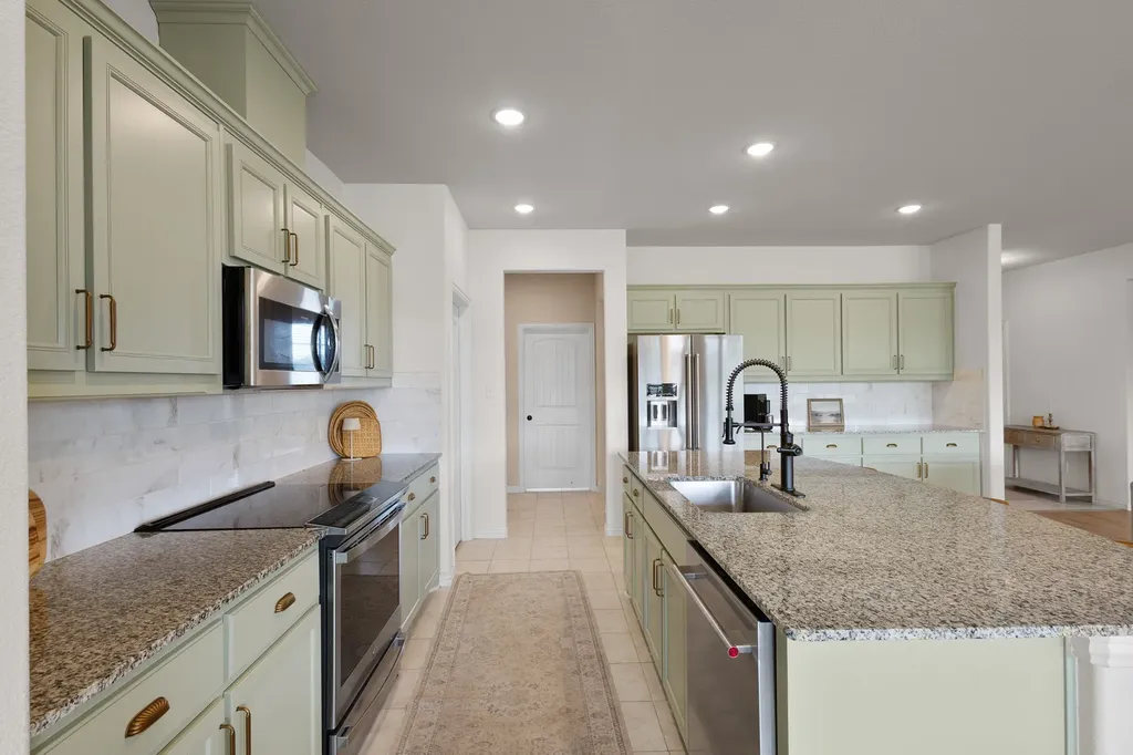 170 Spring Creek Circle Paradise TX 76073