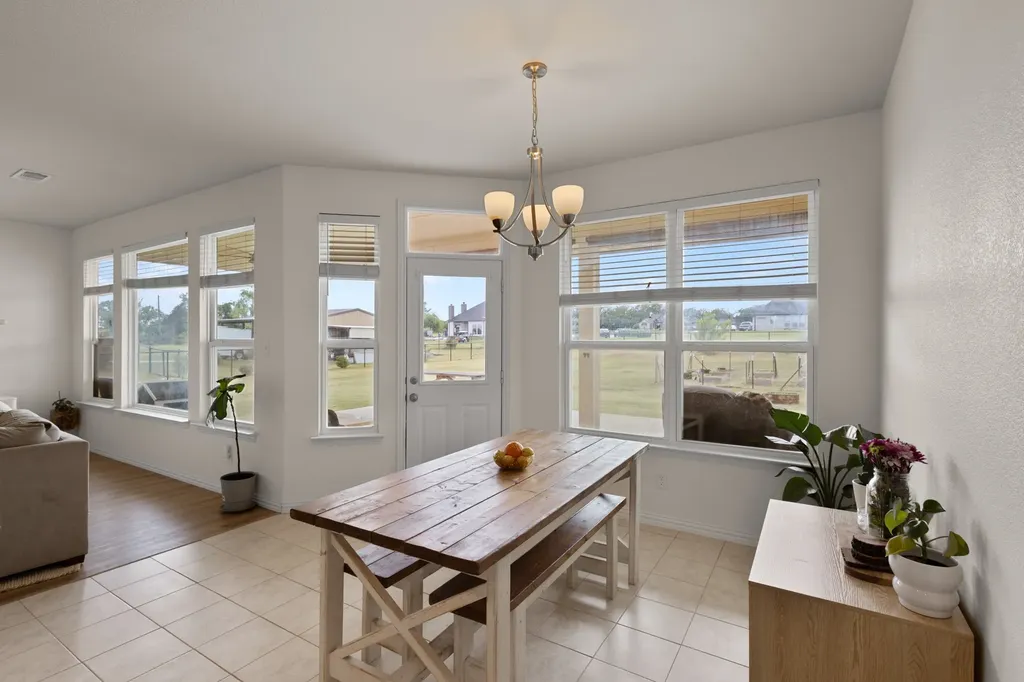 170 Spring Creek Circle Paradise TX 76073