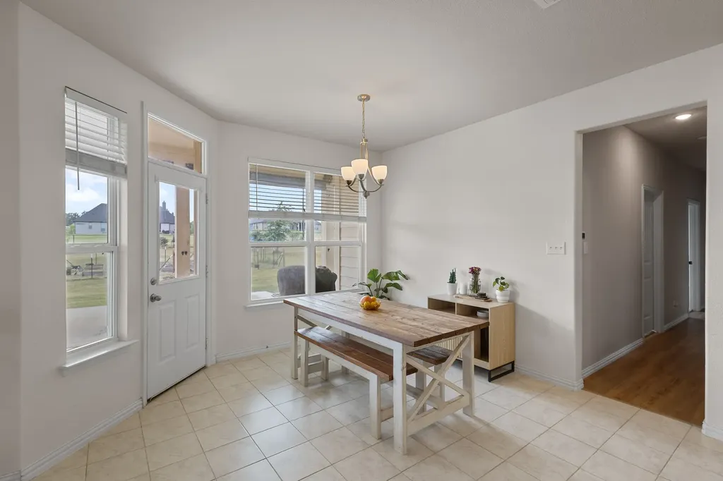 170 Spring Creek Circle Paradise TX 76073