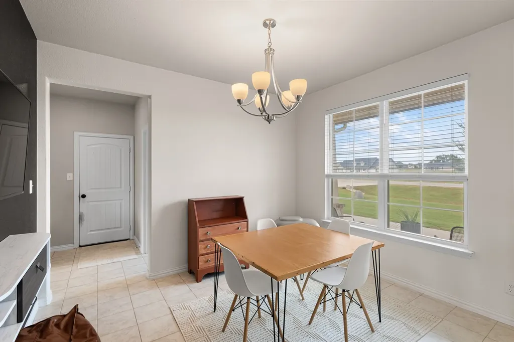 170 Spring Creek Circle Paradise TX 76073