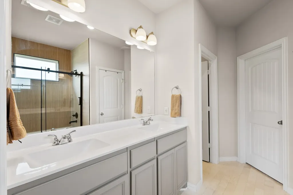 170 Spring Creek Circle Paradise TX 76073