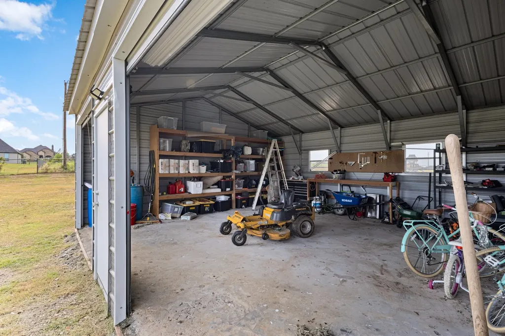 170 Spring Creek Circle Paradise TX 76073