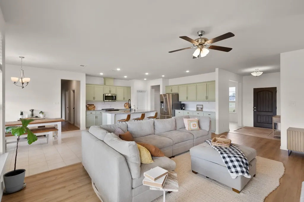 170 Spring Creek Circle Paradise TX 76073