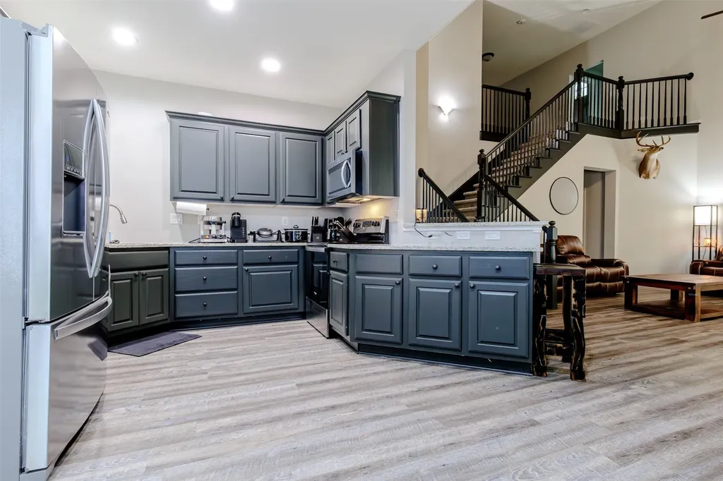 230 Greathouse Village Decatur TX 76234