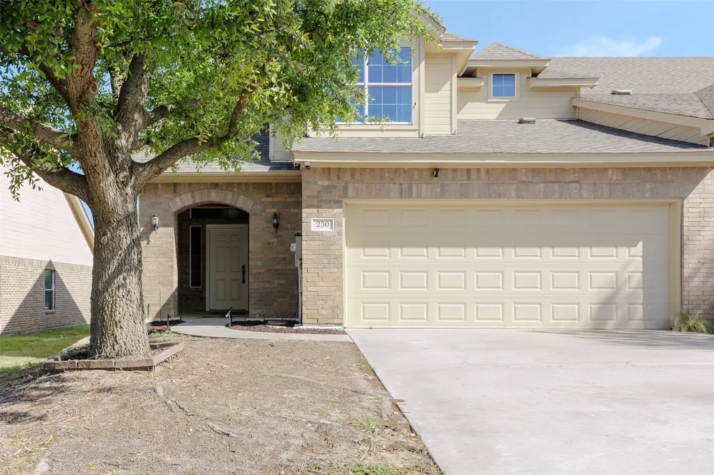 230 Greathouse Village Decatur TX 76234