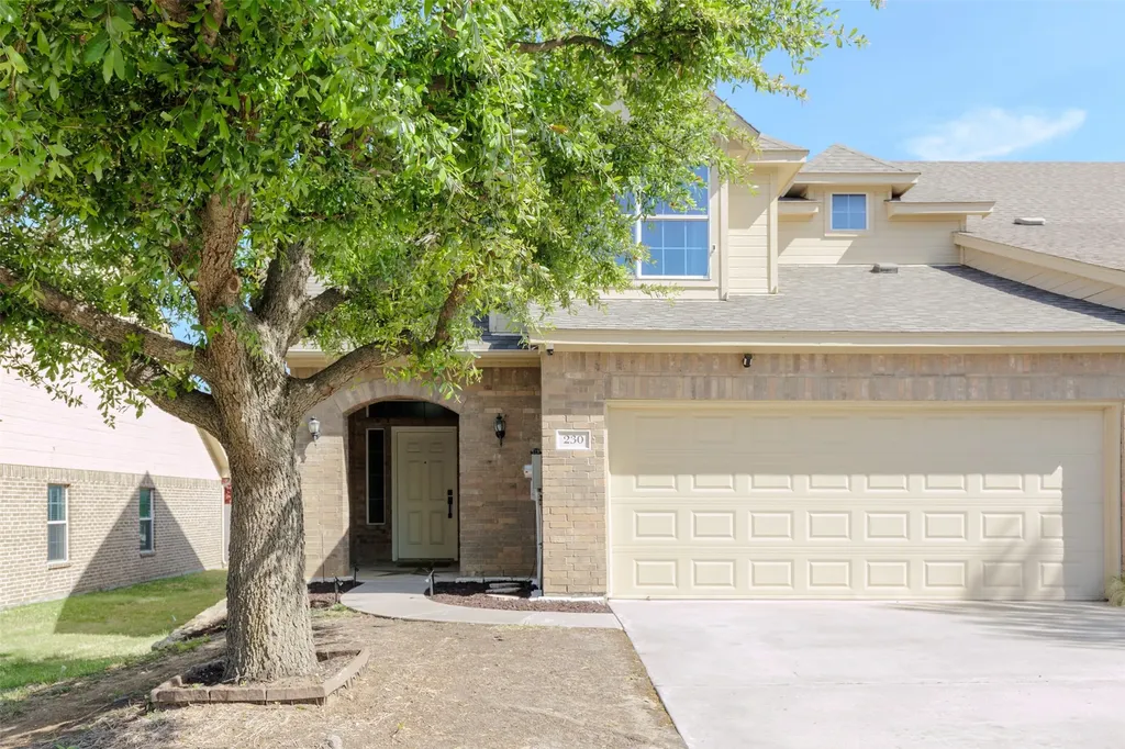 230 Greathouse Village Decatur TX 76234