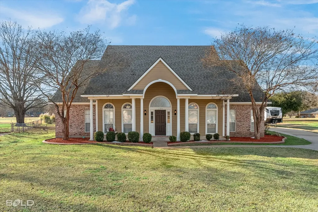 175 Rye Circle Bossier City LA 71112