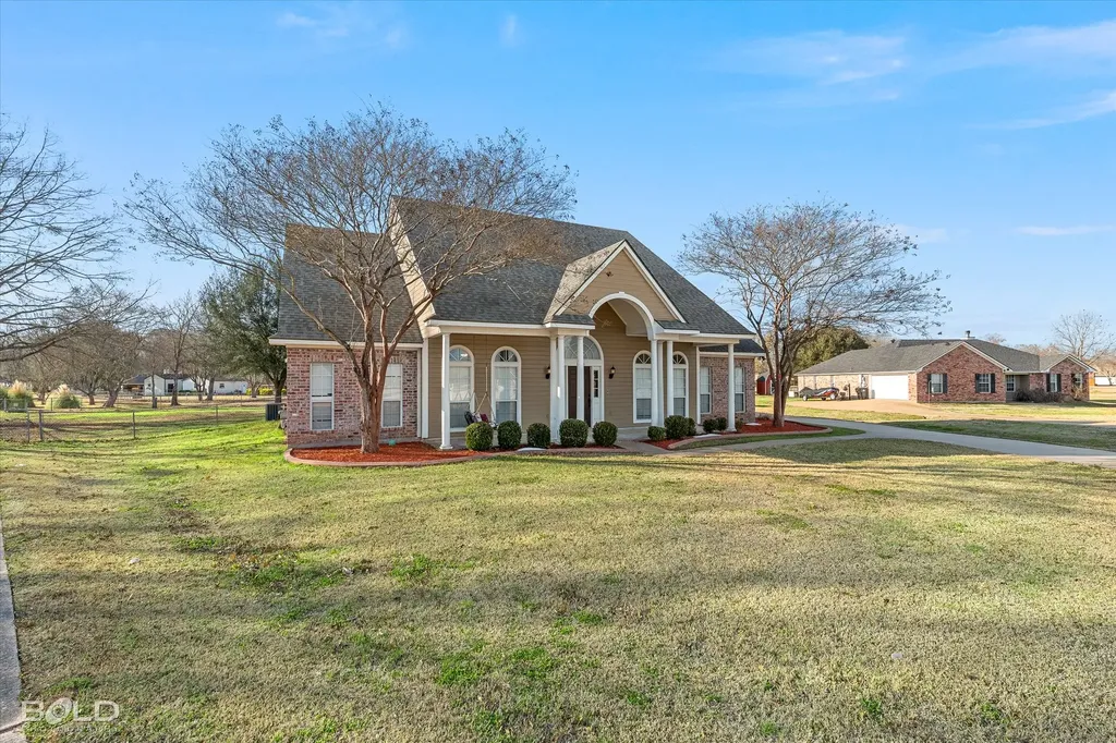 175 Rye Circle Bossier City LA 71112