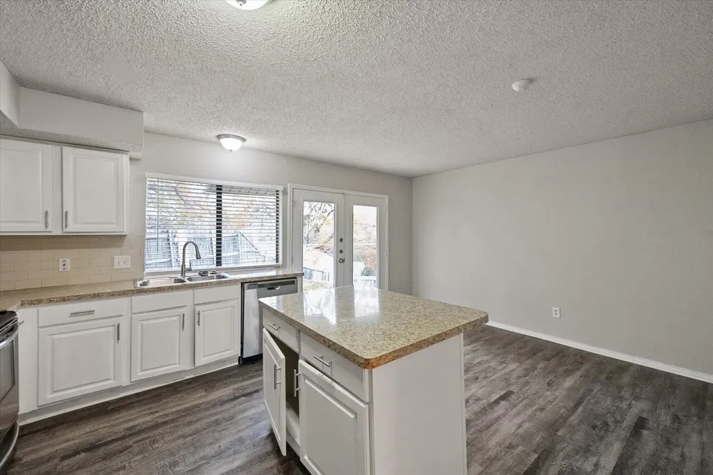 3505 Rush Springs Drive Arlington TX 76016