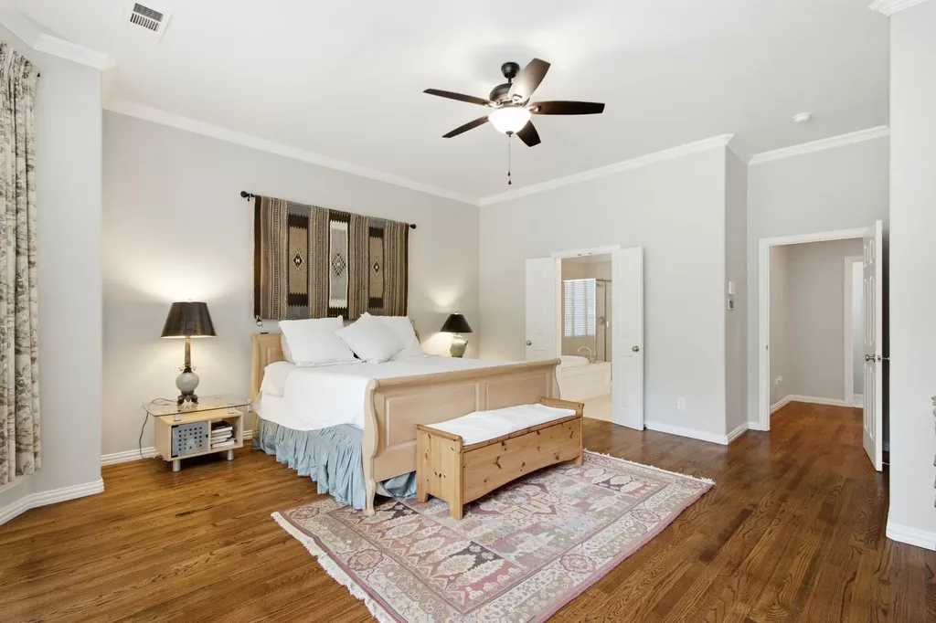 8504 Jefferson Way Lantana TX 76226