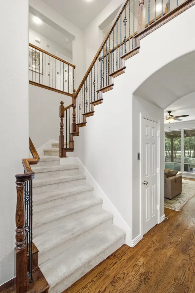 8504 Jefferson Way Lantana TX 76226