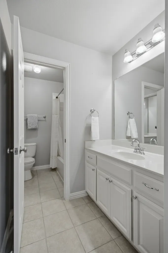 8504 Jefferson Way Lantana TX 76226