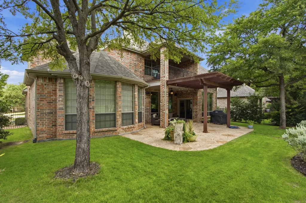 8504 Jefferson Way Lantana TX 76226