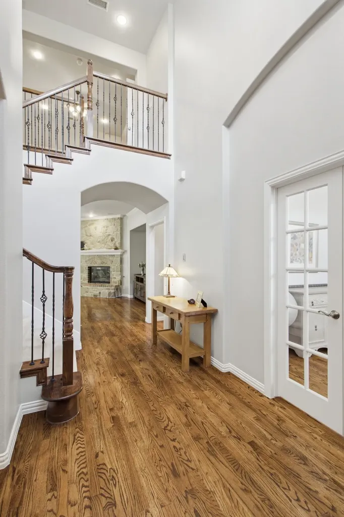 8504 Jefferson Way Lantana TX 76226